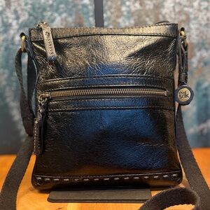 The Sak Vintage Y2K Black Leather Crossbody Bag Swing Pack (EUC)
